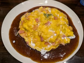 【瀬戸市】毎週水曜日はメガ盛り600グラムまで増量無料?! とろとろ最高…スクランブルエッグスパゲティ！＠すぱや