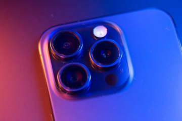 iPhoneのカメラ、ついに2億画素時代？ アップルが200MPセンサー検討か