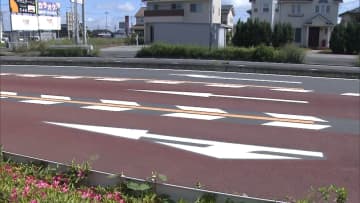 「ボンネットの上に人を乗せたまま走行している」車を運転していた男は逃走中　殺人未遂事件で捜査　茨城・結城市