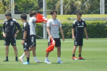 「自分の行動に反省」「甘さあった」　佐野海舟が再出発「ここからの方が大事」　謝罪会見の一問一答