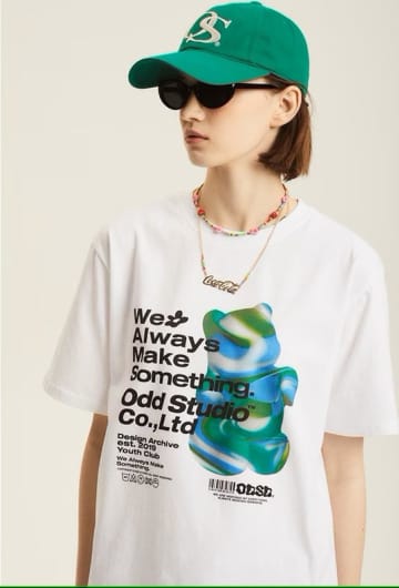 真似したい♡ KショップのグラフィックTシャツコーデ