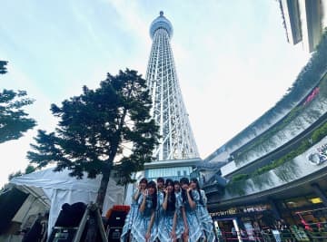 Ｒａｉｎ　Ｔｒｅｅ〝日本一の高さ〟スカイツリーで新曲披露「日本一のキテるアイドルになりたい！」