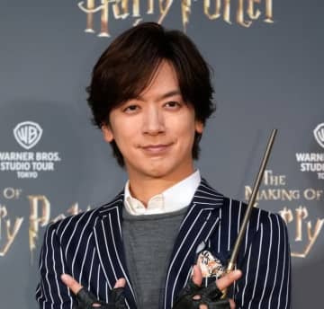 DAIGOが妻・北川景子を真似たポーズに反響→「なにこれ愛おしい」「嫁であり推しでもあるね」