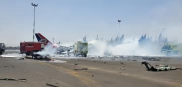 イスラエル軍がイエメン首都のサヌア国際空港を空爆、民間機1機が破壊