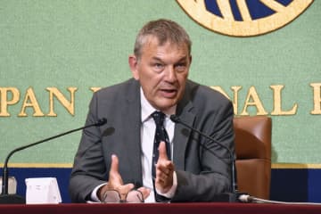ガザ財団と連携「不可能」　UNRWA事務局長が記者会見