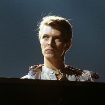ホークウインドのギタリスト、サイモン・ハウスが死去