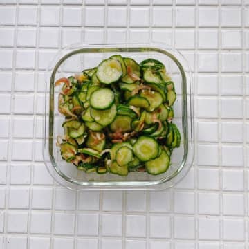 蒸し暑い日に◎さっぱりやみつき『きゅうりと茗荷の甘酢漬け』の作り置き