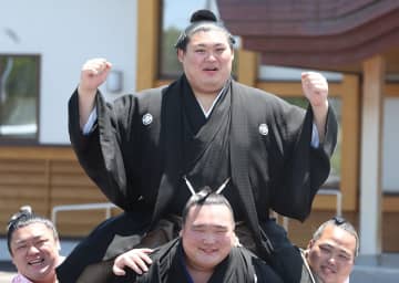 新横綱・大の里を支える〝プロレス愛〟　制御不能男・内藤哲也への憧れと退団ショックを語る