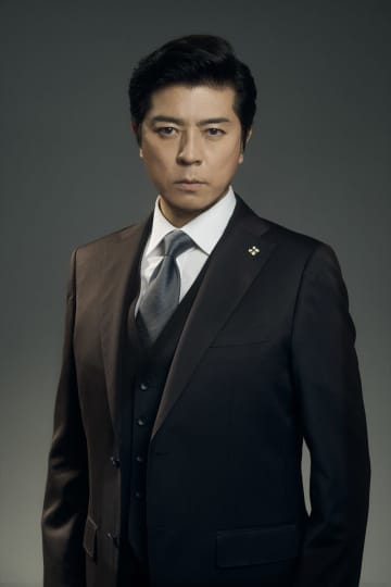 上川隆也が無表情な“能面”主人公に　中山七里原作『能面検事』ドラマ化【コメントあり】
