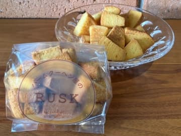 焼きたてバームクーヘン専門店「SARAri」の「バームクーヘン屋のラスク」が「第87回ジャパン・フード・セレクション」でグランプリ受賞