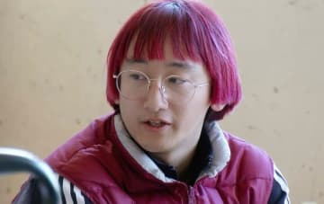 ファンと浮気した芸人「結婚したい」「大好きだしずっと一緒にいたい」芸人彼女に思いを明かす