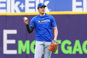 大谷への愛を必死に伝えた少年　敵地客席での健気な行動が米反響「サインしてあげて」「心温まる」