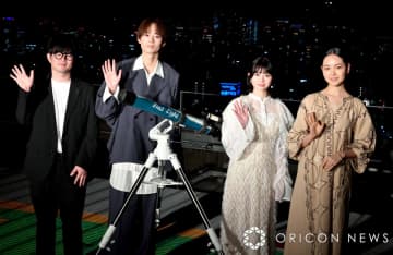 桜田ひより「人生で初めてです！」　異例の高層ビル屋上“ヘリポート”で映画イベント開催