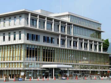 全世帯に「お米券」を配布　新たな物価高騰対策として　埼玉・秩父　1～3人の世帯には5枚　4人世帯以上には7枚　発送は8月下旬からを予定