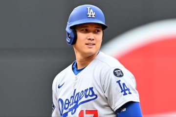 大谷翔平はもはや“野球界の外交官”!? 敵捕手と笑顔でおしゃべりする姿に全米ほっこり「本当にみんなに愛されている」