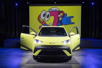 中国製電気自動車、英国で人気急上昇