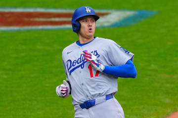 大谷翔平にまさかの指摘!?　球団スタッフのしぐさに苦笑い…X反響「王子様が登場」