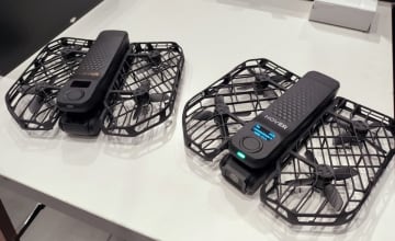 ついに8K対応！スマホ感覚で操れるAIドローン「HoverAir X1 PROシリーズ」登場