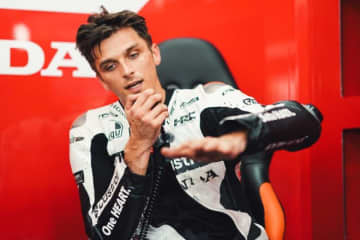 ルカ・マリーニ、初の鈴鹿8耐テストで大クラッシュ。骨折や脱臼、気胸の大怪我により日本で経過観察入院に／MotoGP