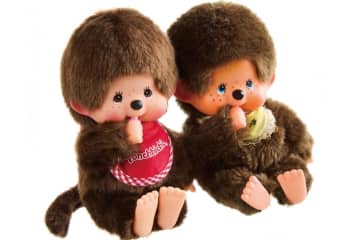 東京・松屋銀座で「モンチッチ展」歴代ぬいぐるみが勢揃い、限定グッズも
