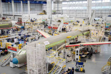 ニューギニア航空、エアバスA220-100型機を2機追加発注