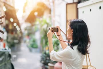 旅行のプロがアドバイス！【大人のひとり旅】をより楽しむための8つのポイントとは？