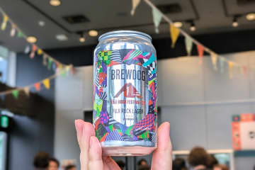 【飲んでみた】フジロック初の公式コラボビール『FUJI ROCK LAGER』が誕生！5/28より数量限定一般発売開始