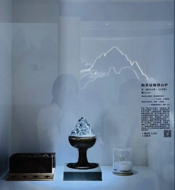 中国・天津沈香芸術博物館新館で博山炉の逸品8点展示