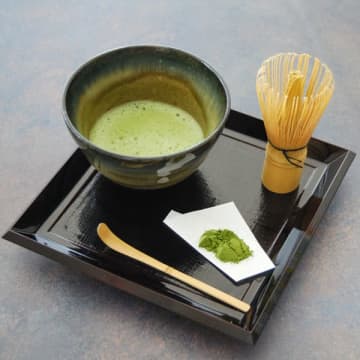 「抹茶」夕方は血糖スパイク防止、朝方は体内時計を安定させる【時間栄養学的「気になる食品」】