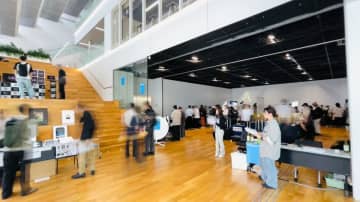 写真機材関連企業25社が出展　最新機材に触れて学ぶ機会に―東京工芸大学「写真機材展2025」―