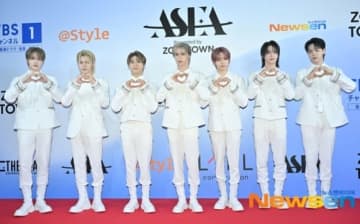 【PHOTO】NouerA、日本開催「ASEA 2025」2日目のレッドカーペットに登場