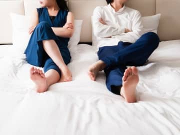 「ないときもある……」セックス“ランダム”レスな夫婦によくある「5つのNG習慣」
