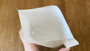 カバンの中がすっきり見える！「使い捨てダストポーチ」のすすめ