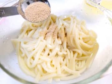 【家事ヤロウ!!!】ギャル曽根さん、最高でーす！〈冷凍うどん〉で作るガッツリ系アレンジレシピが激ウマでした♪