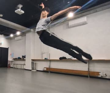 上島雪夫演出・振付 新作バレエミュージカル『カルメン』稽古快調！動画＆コメント&写真到着