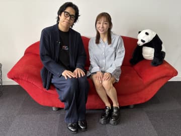 令和ロマン・くるまに“謹慎の先輩”加護亜依が愛ある罵倒　共通点は「ケムリ」佐久間宣行P『罵倒村』特別映像公開