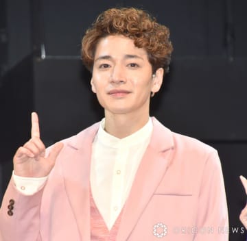福田悠太、ポージングのお願いに困り顔　『ラヴィット！』ポーズ＆往年の名選手ビスマルクのゴールパフォ披露