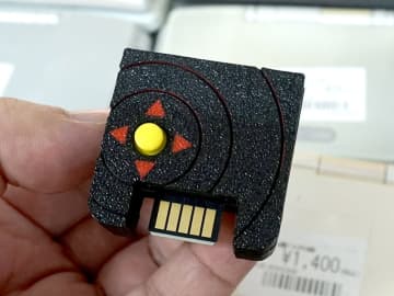 セガサターン用「マルコン」のUSBゲームパッド化拡張ユニットにスティック搭載モデル