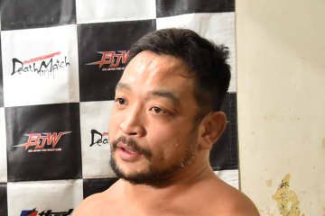 【大日本】負傷した関本大介の状態を報告「CT・MRIに異常はなく脊髄への損傷の疑いもございません」
