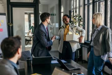 退職者が選ぶ「辞めたけどおすすめしたい企業ランキング」