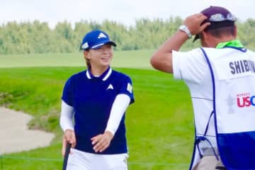 ドライバーでまさかのダフリも…　渋野日向子が「きたないゴルフ」でみせた粘り