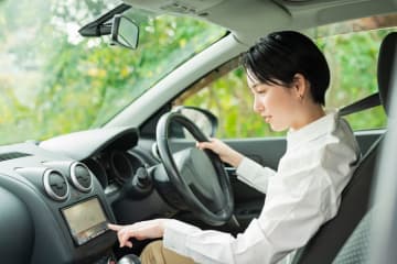 テレビ付きの「カーナビ」を購入。購入から3ヶ月経ってもNHKと「受信契約」しないと、家にテレビがなくても受信料に“2倍”の割増金を上乗せして請求されますか？ そもそも契約は必要なのでしょうか？