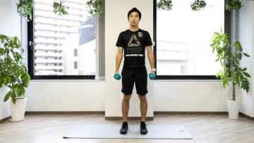 最強の脚筋トレ「ダンベルスクワット」を徹底解説！正しいフォーム、効果的なやり方、回数・重さまで
