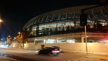 【FC東京】国立での広島戦、氷の入った紙コップを投げ入れた違反者に今季SOCIO会員停止、無期限入場禁止の処分