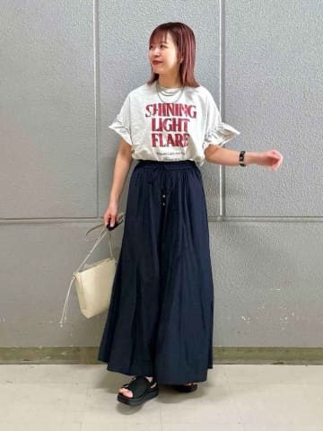 【グローバルワーク】「おしゃれロゴT」で脱・無難コーデ！