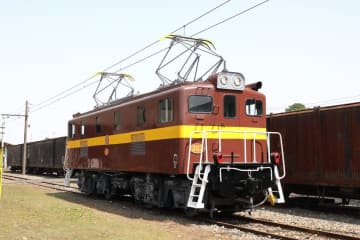 秩父鉄道(埼玉県)×三岐鉄道(三重県)電気機関車コラボ塗装を実施します！　塗装入れ替えを記念し秩父鉄道で撮影会や記念乗車券も販売