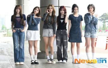 【PHOTO】NMIXX、ファンコンサートのため日本へ…笑顔でポーズ