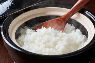 備蓄米、購入をした各社がお米の一般販売を開始！どこで買える？  購入企業61社の業種からひも解く販売先とは