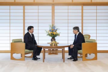 ラオス国家主席と会見　天皇陛下、皇居・御所