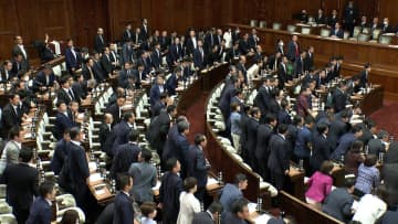 【速報】年金制度改革「修正案」が衆院通過　自公立など賛成　厚生年金積立金で基礎年金底上げ　氷河期世代など下支えも国庫負担分財源など課題